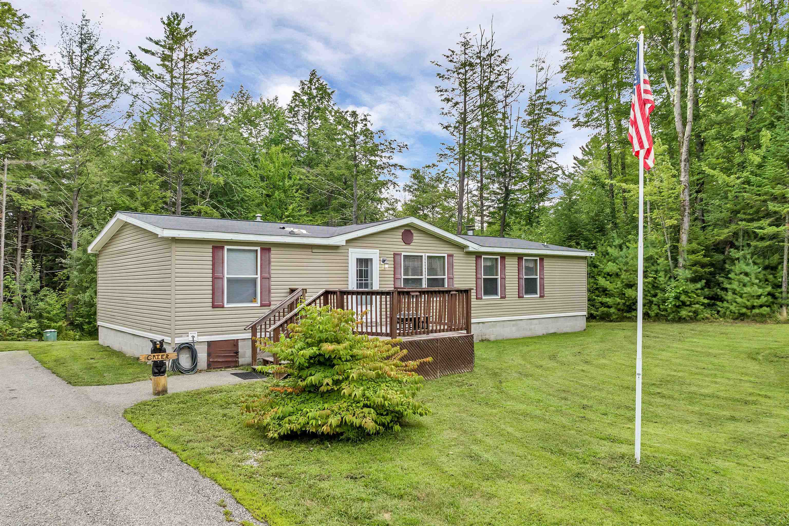 Property Photo:  43 Bartlett Hill Road  NH 03226 