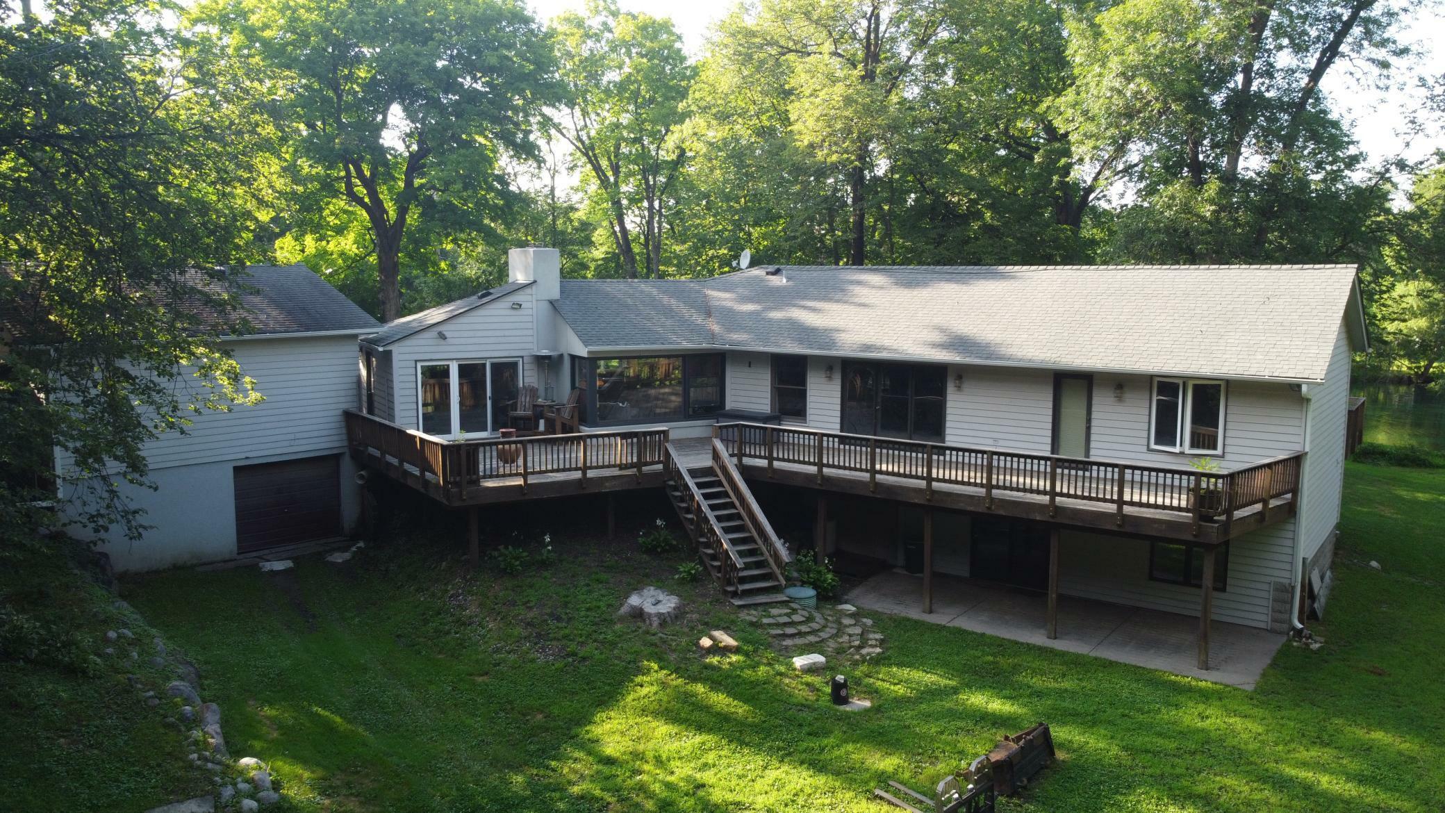 Property Photo:  840 N Shore Drive W  MN 55364 