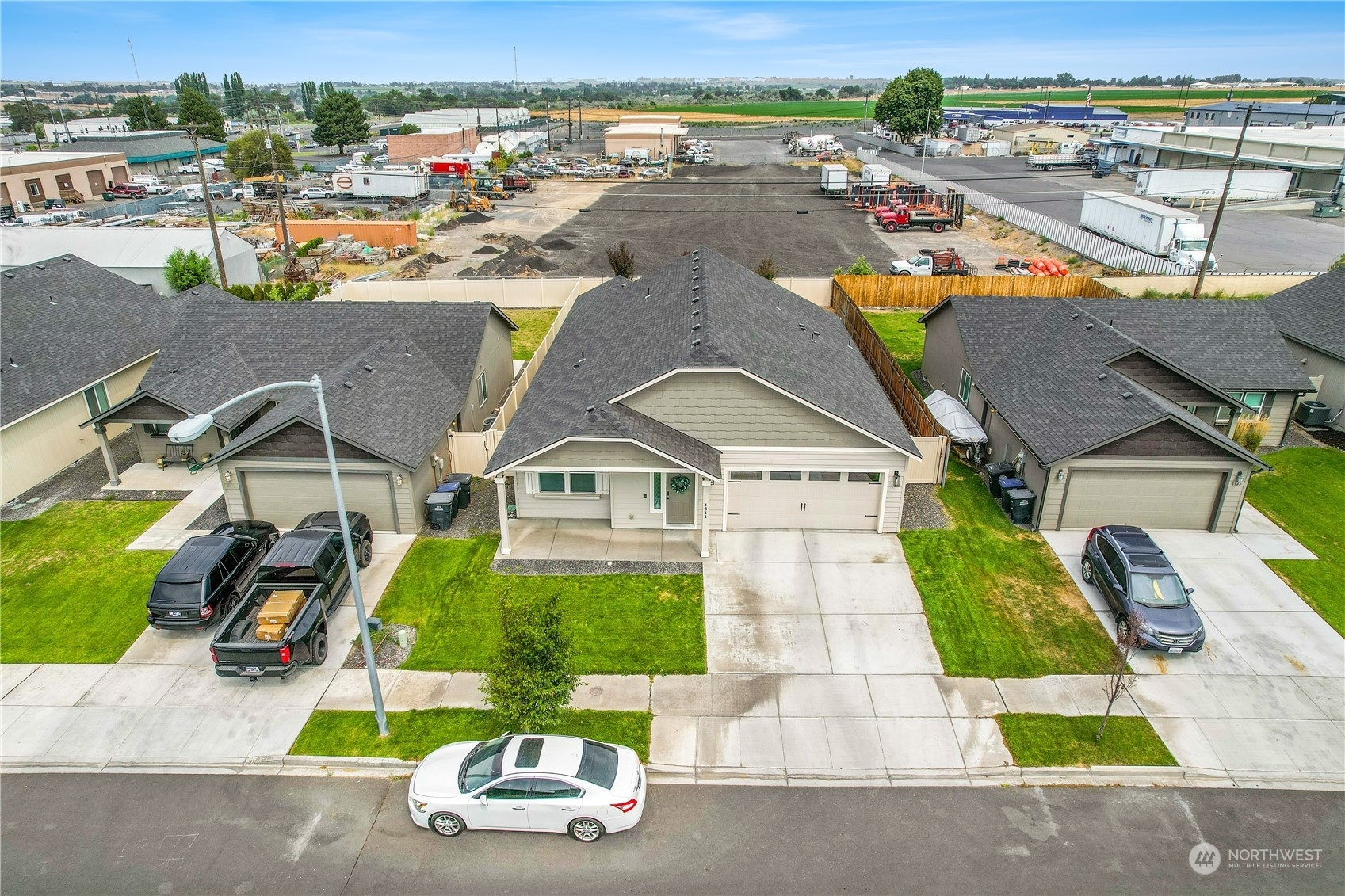 Property Photo:  1344 E Nen Drive  WA 98837 