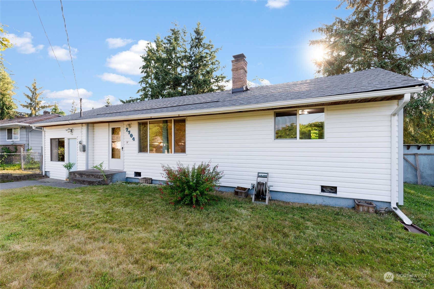 Property Photo:  7704 Tyee Road  WA 98203 