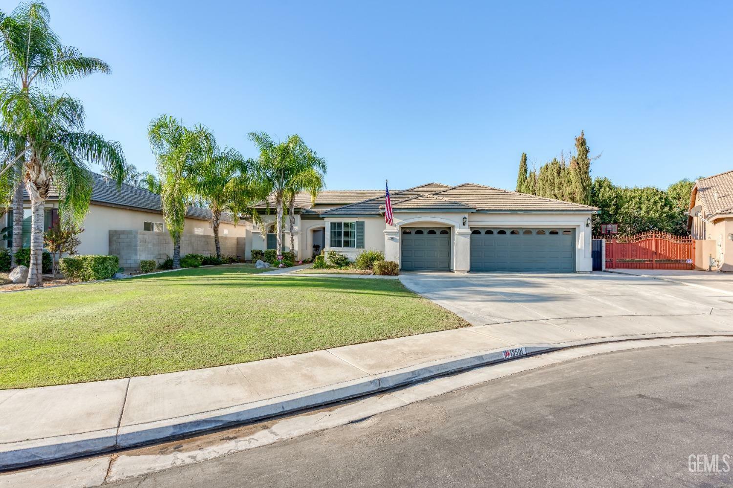 Property Photo:  13501 Giro Drive  CA 93314 