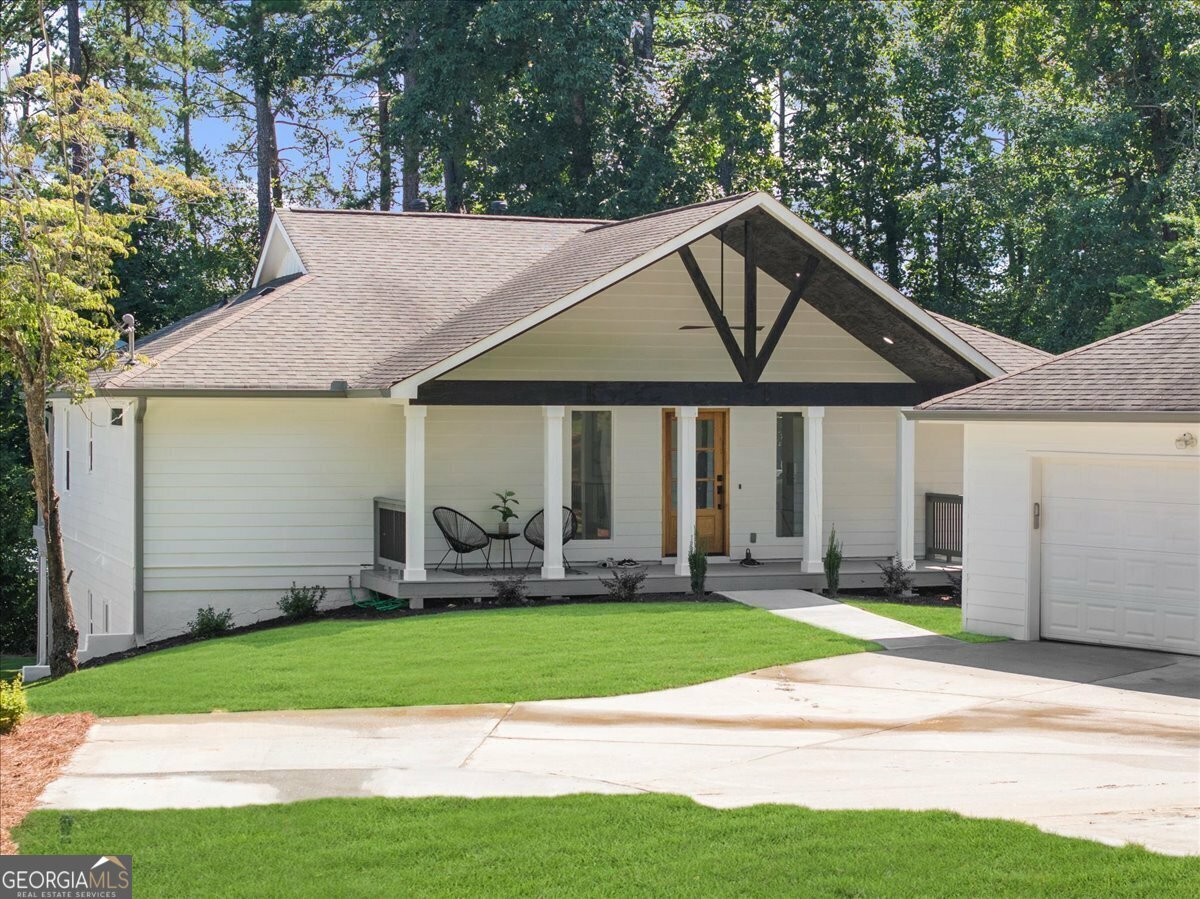 Property Photo:  6093 Shadburn Ferry Road  GA 30518 