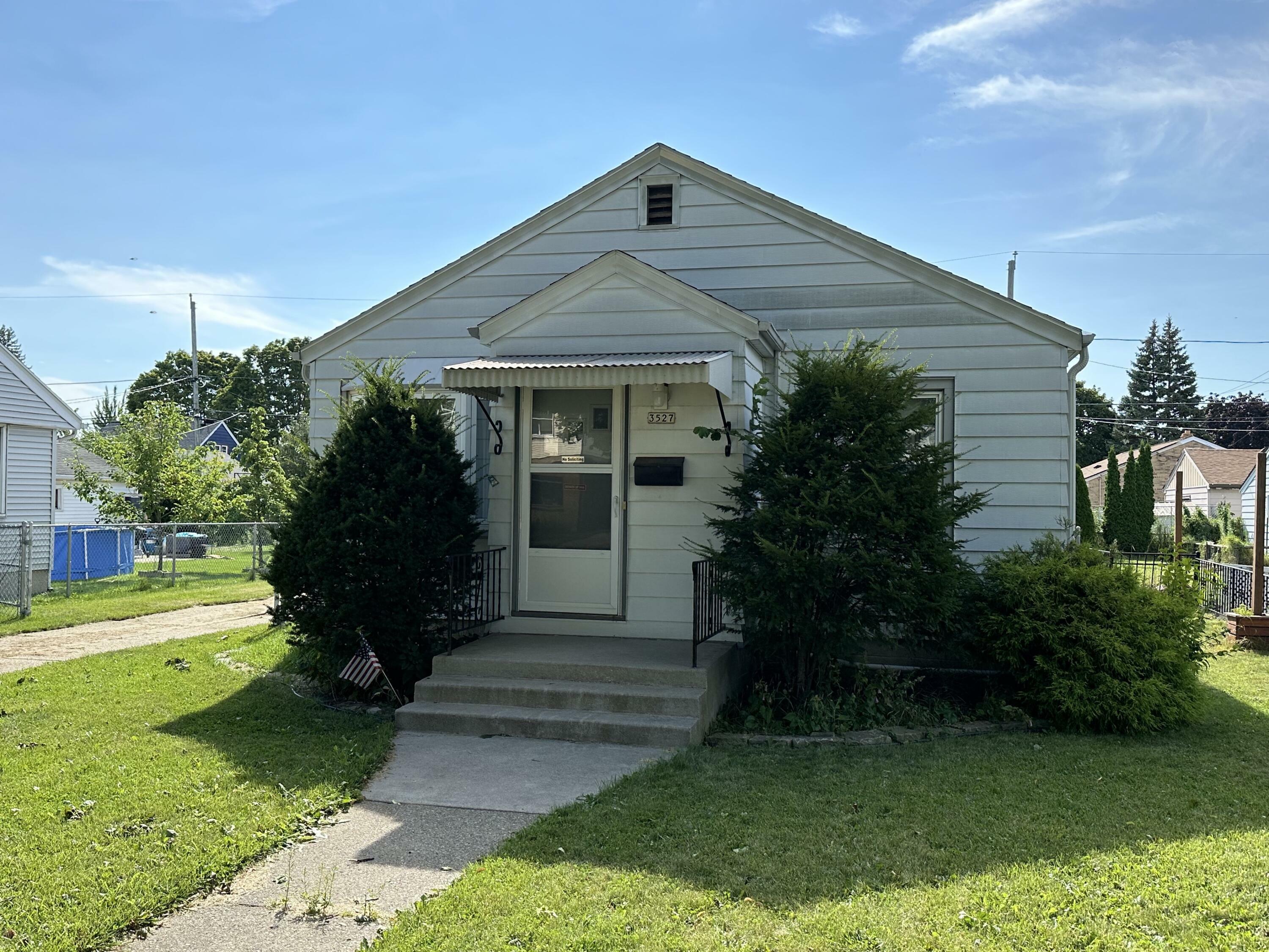 Property Photo:  3527 S 24th St  WI 53221 