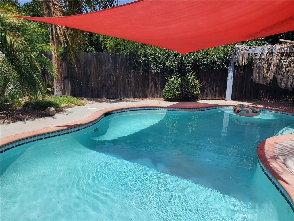 Property Photo:  43350 Nita Circle  CA 92544 