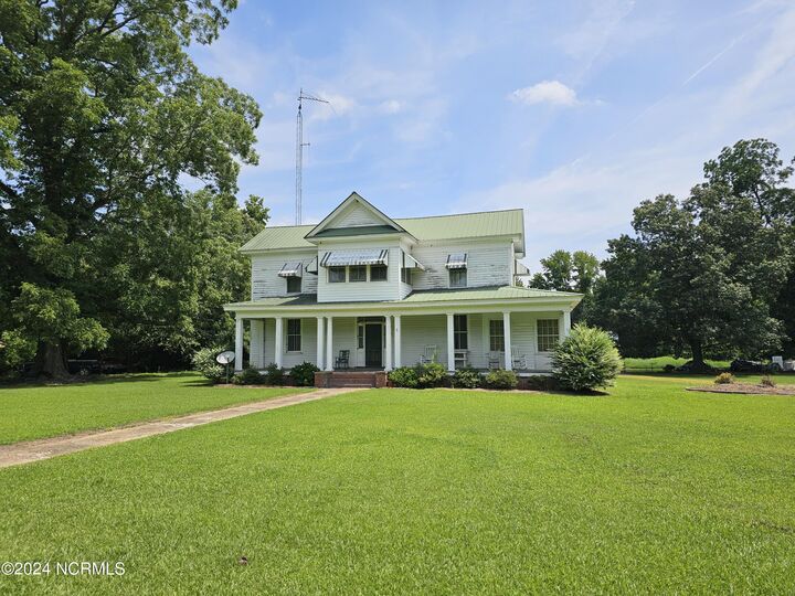 208 N Main Street  Kelford NC 27847 photo