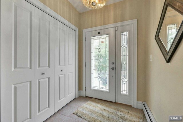 Property Photo:  252 Fern Avenue  NJ 07071 