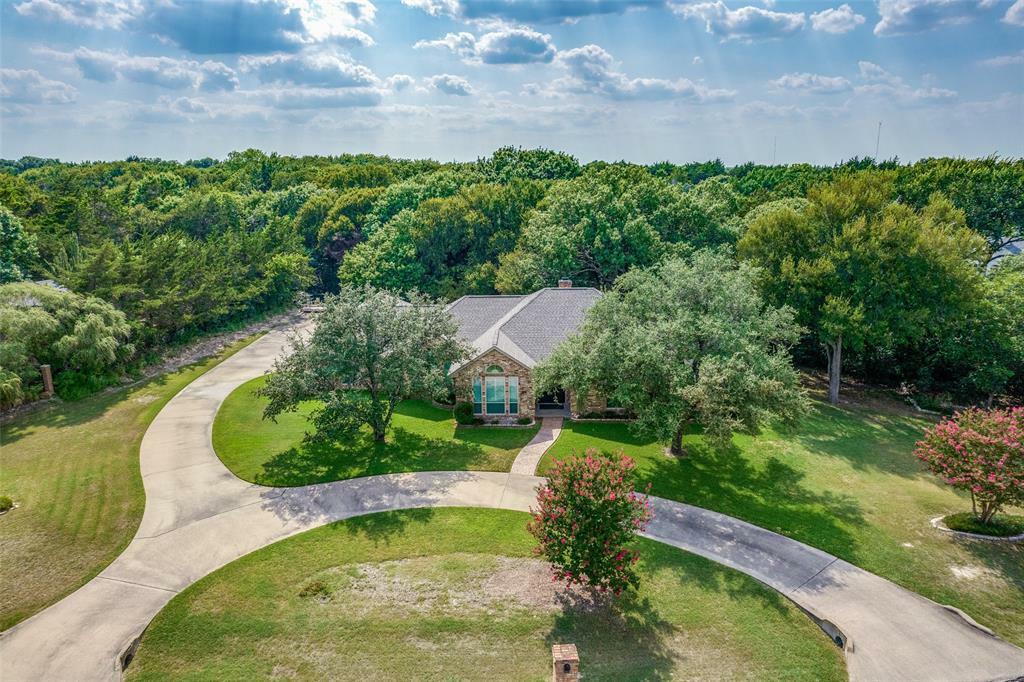 Property Photo:  802 Ovilla Oaks Drive  TX 75154 