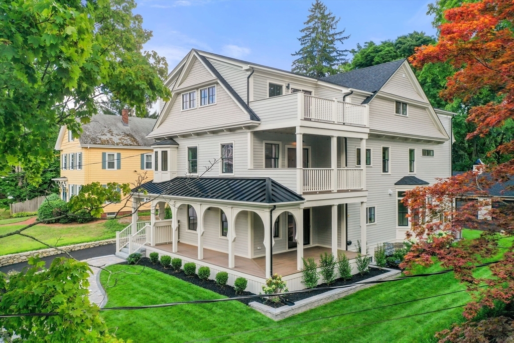 Property Photo: 20 Lawrence St 2 MA 01880
