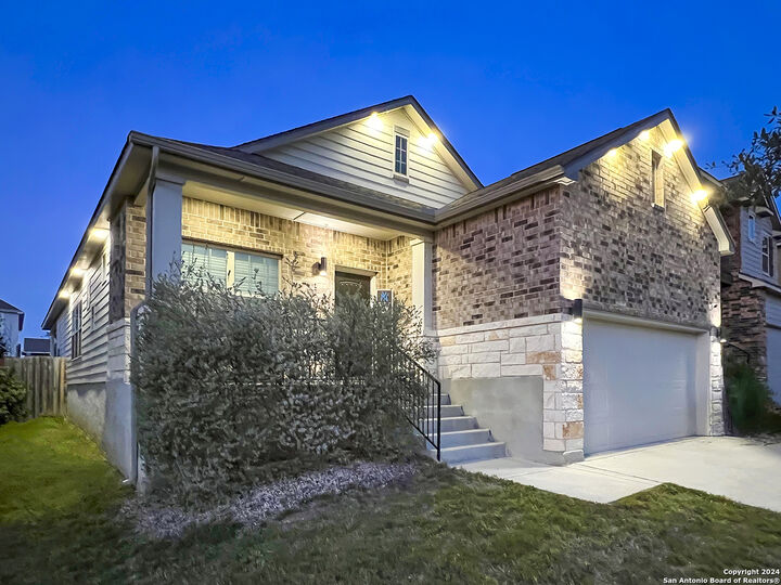 Property Photo: 1131 Ranch Falls TX 78245