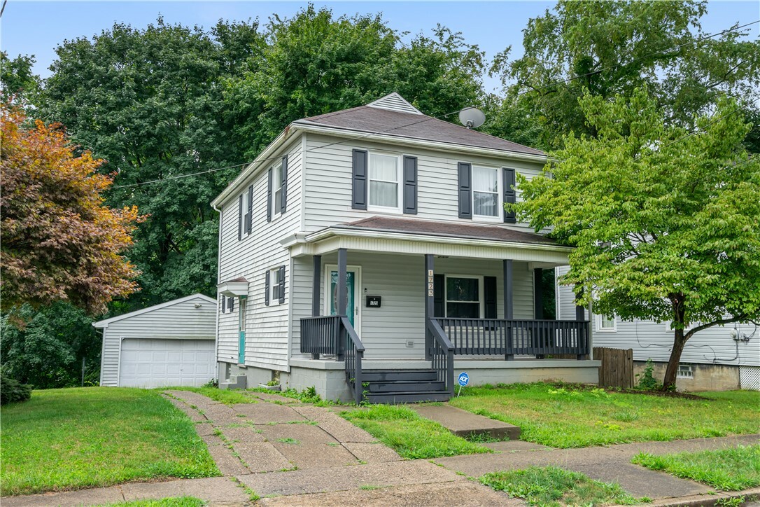 Property Photo:  1723 Irwin St  PA 15001 