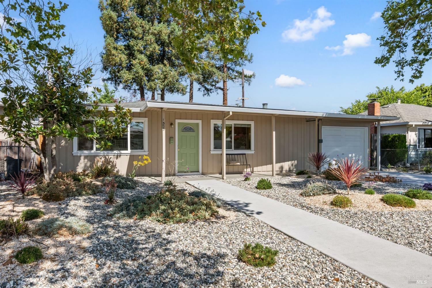 Property Photo:  1325 McNeil Avenue  CA 94954 