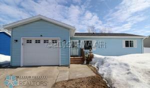 Property Photo:  206 3 Street E  ND 58047 