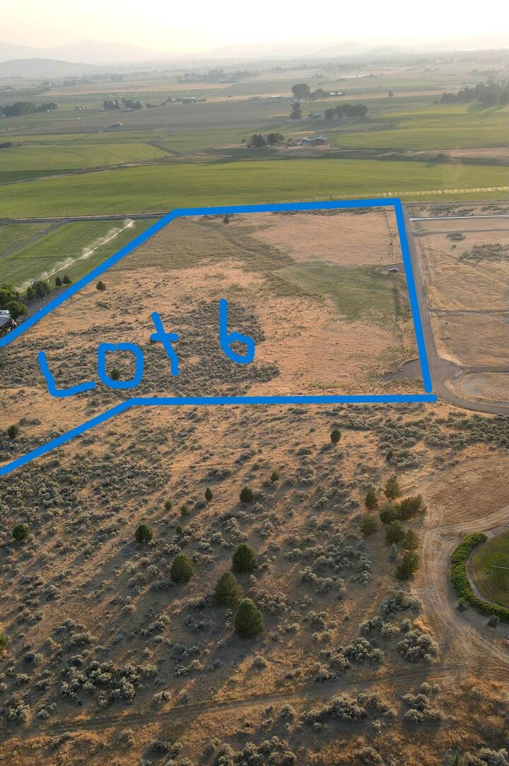 Property Photo:  0 Herr Court Lot 6  OR 97603 