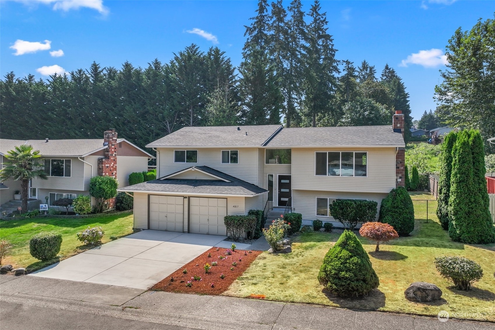 Property Photo:  4817 SW 325th Place  WA 98023 