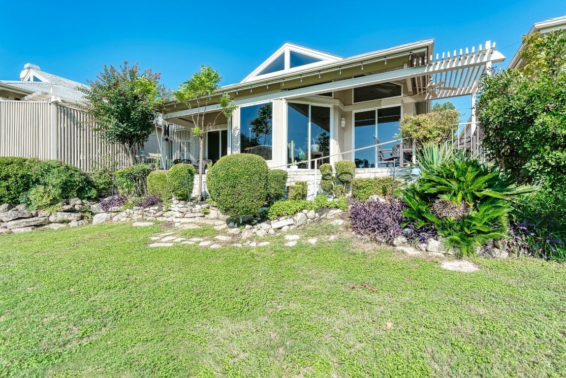 Property Photo:  146 Double Eagle Drive  TX 78738 