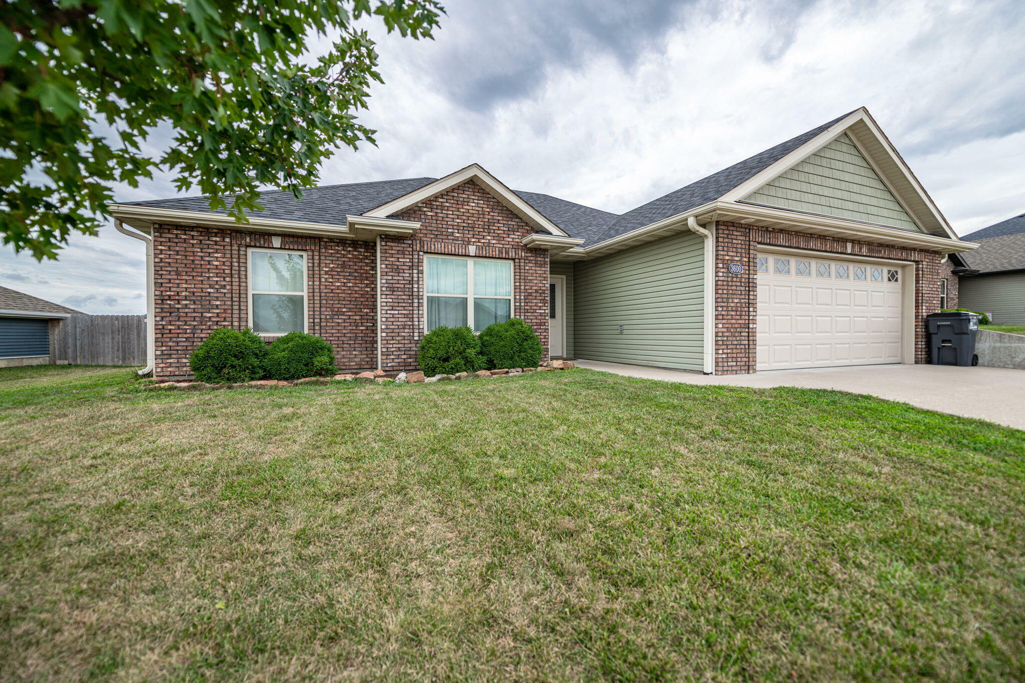 Property Photo:  3600 Delwood Dr  MO 65202 