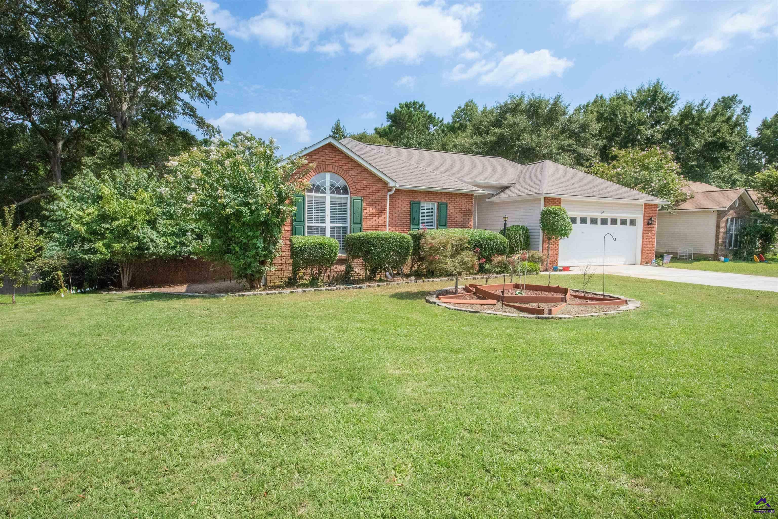 Property Photo:  115 Silver King Court  GA 31005 