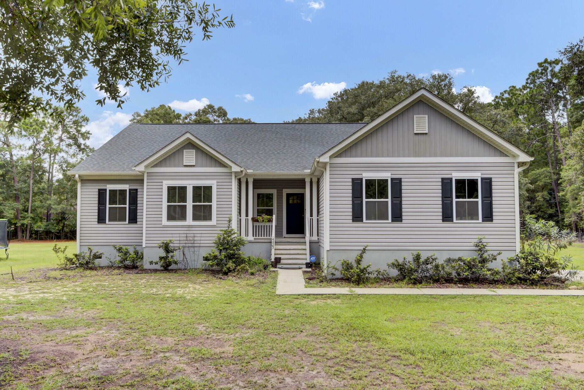 Property Photo:  4423 Borrowpitt Road  SC 29449 