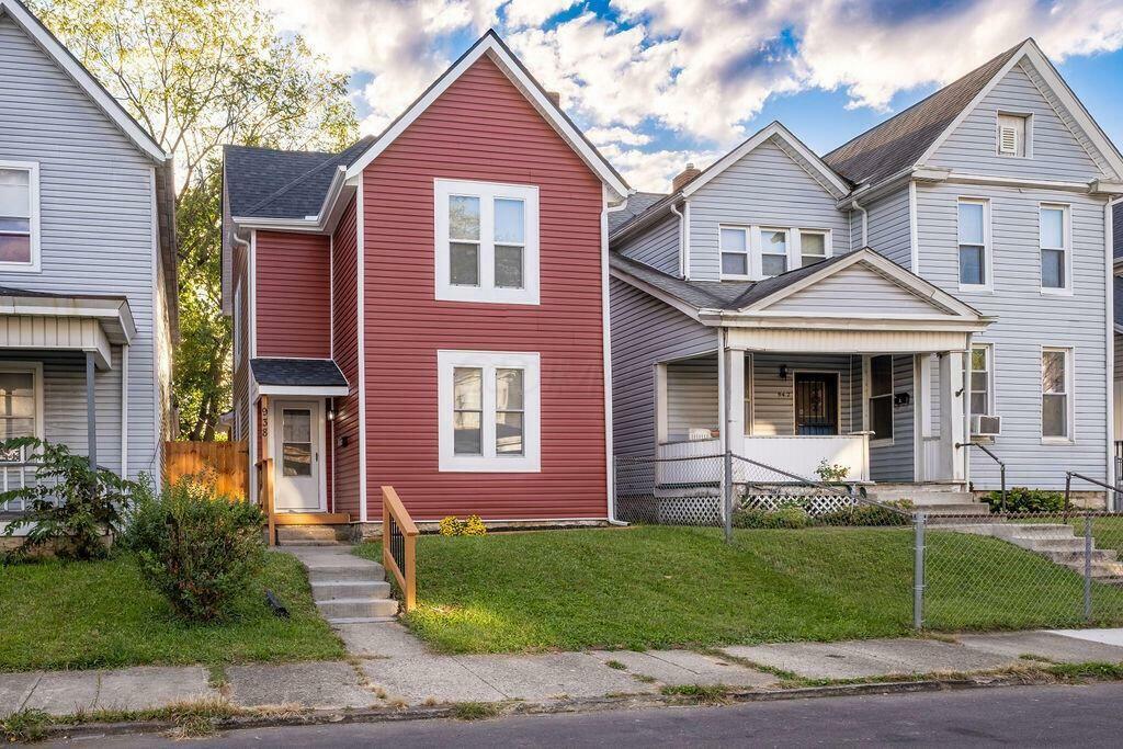 Property Photo:  938 Ellsworth Avenue  OH 43206 