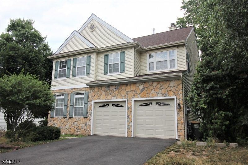 Property Photo:  92 Harvard Cir  NJ 08540 