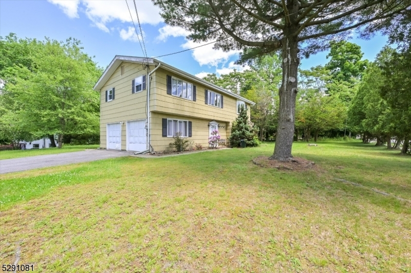 Property Photo:  968 Preakness Ave  NJ 07470 