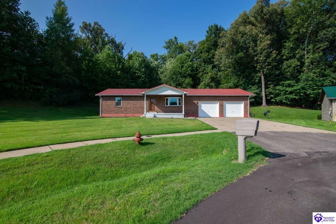 Property Photo:  105 Crestwood Court  KY 40160 