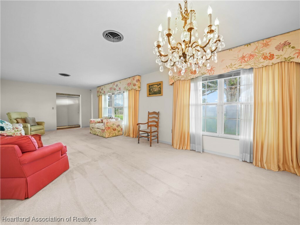 Property Photo:  714 Summit Drive  FL 33870 