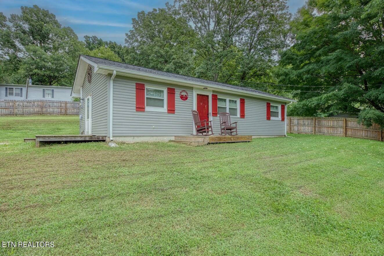 Property Photo:  1207 Bales Rd  TN 37820 