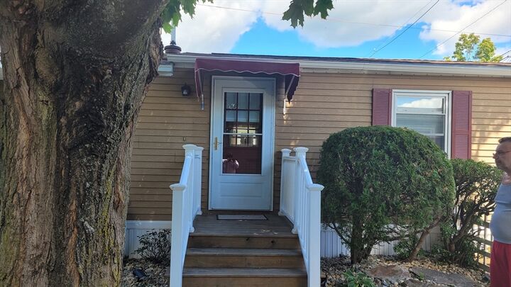 Property Photo:  266 Newbury 19  MA 01960 