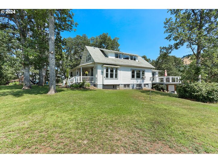 Property Photo: 2915 Fir Mountain Rd OR 97031