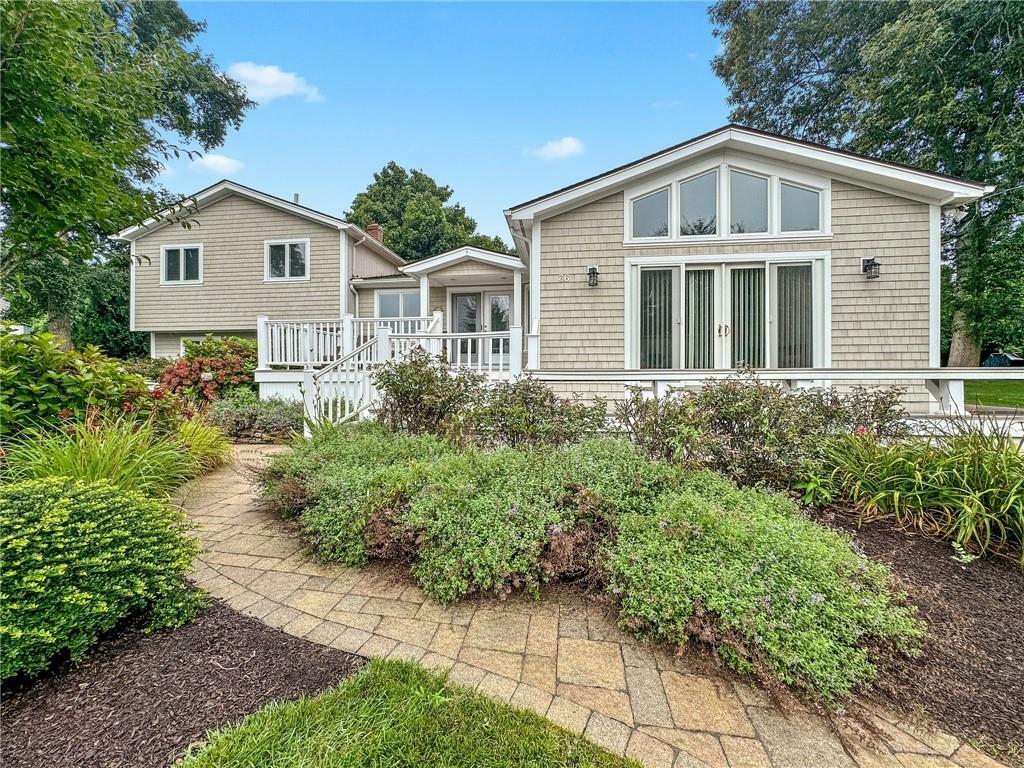 Property Photo:  36 Bonnet View Drive  RI 02882 