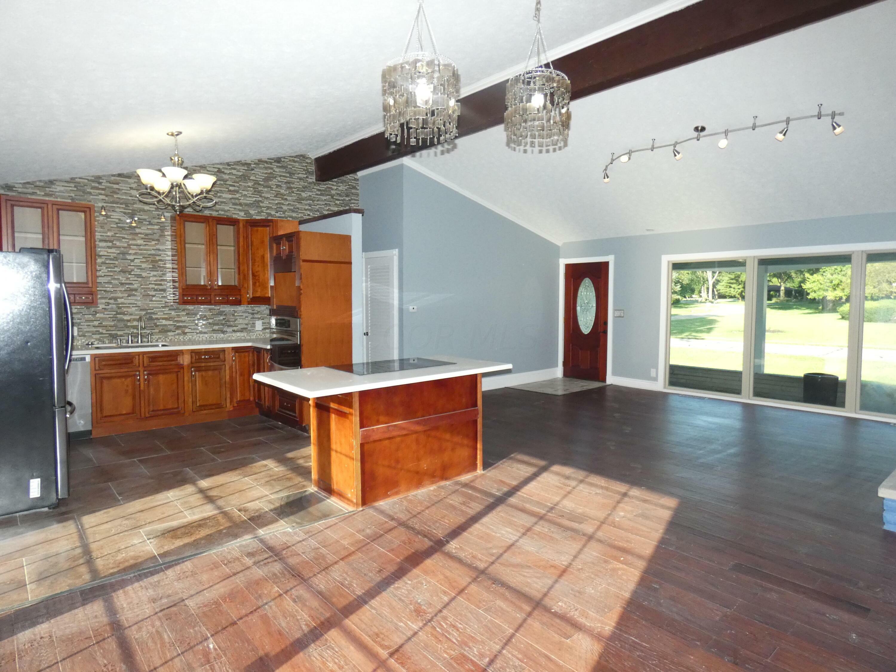 Property Photo:  250 Shara Park Place  OH 43230 