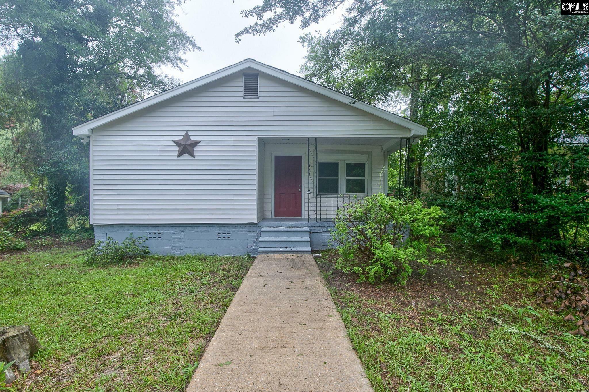 Property Photo:  920 Chesnut  SC 29020 