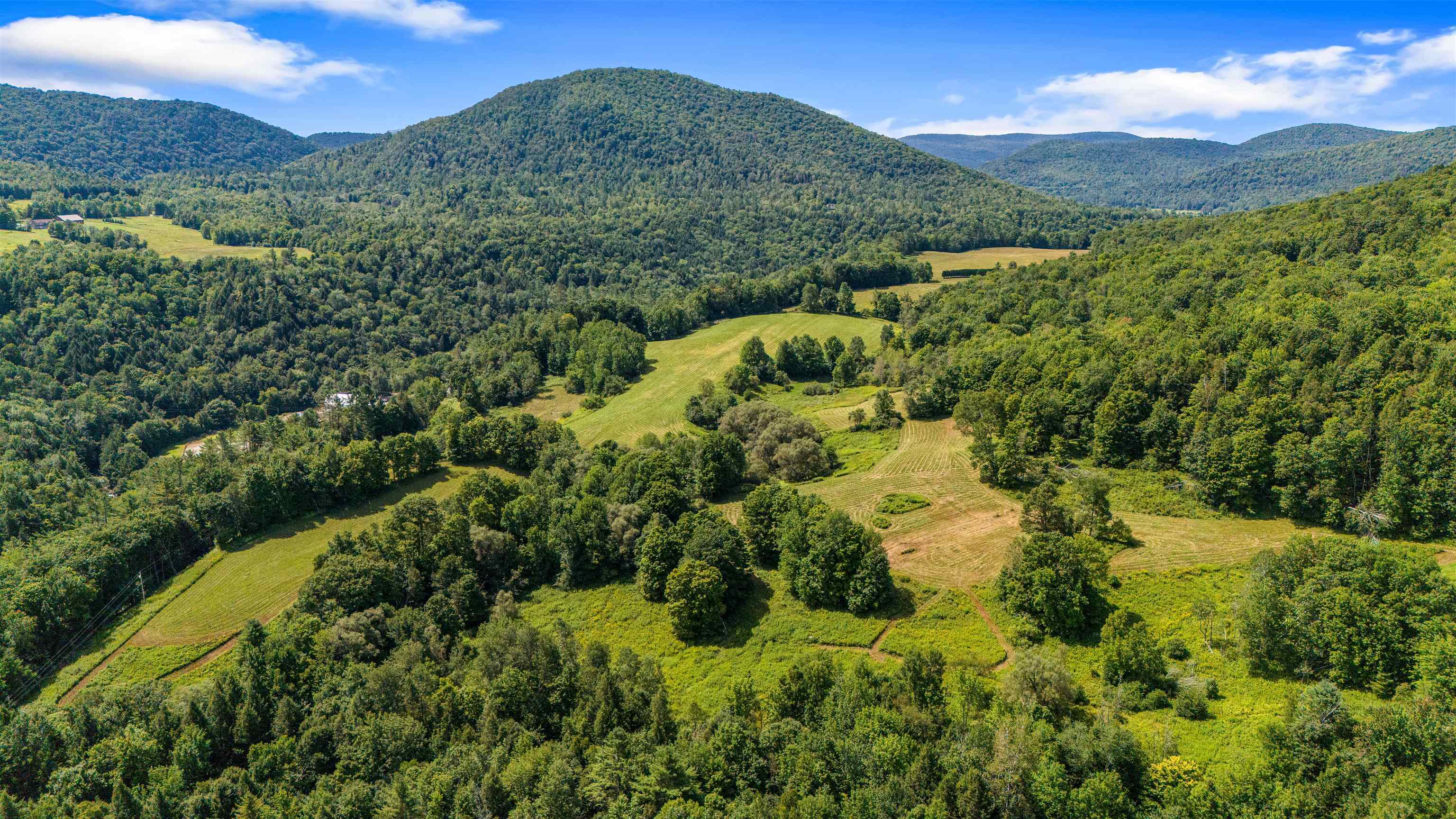 Property Photo:  1500 Dugway Road  VT 05477 