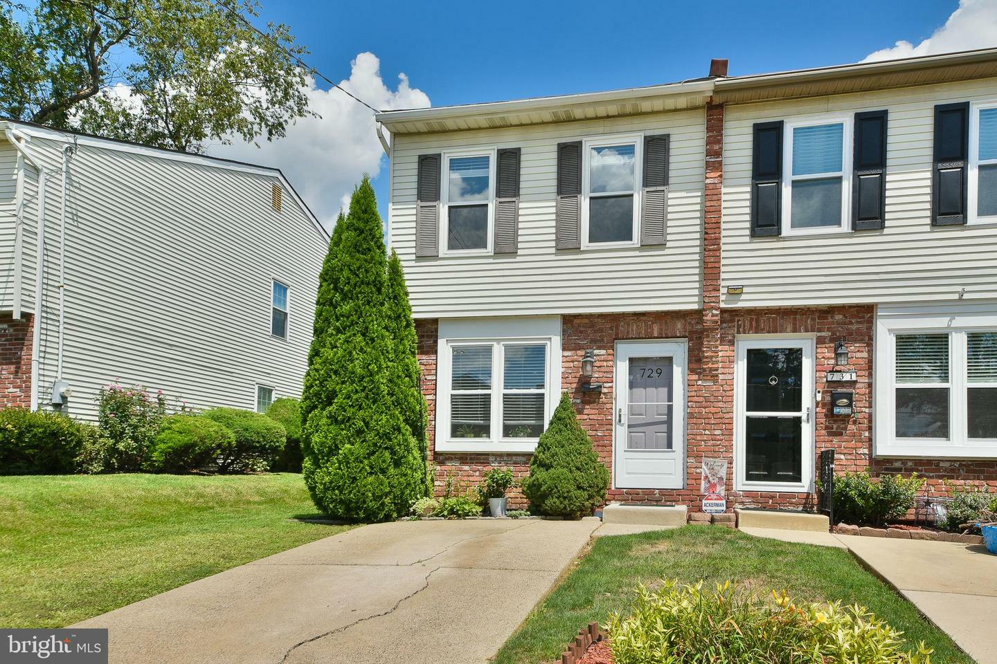 Property Photo:  729 Stanwood Street  PA 19111 