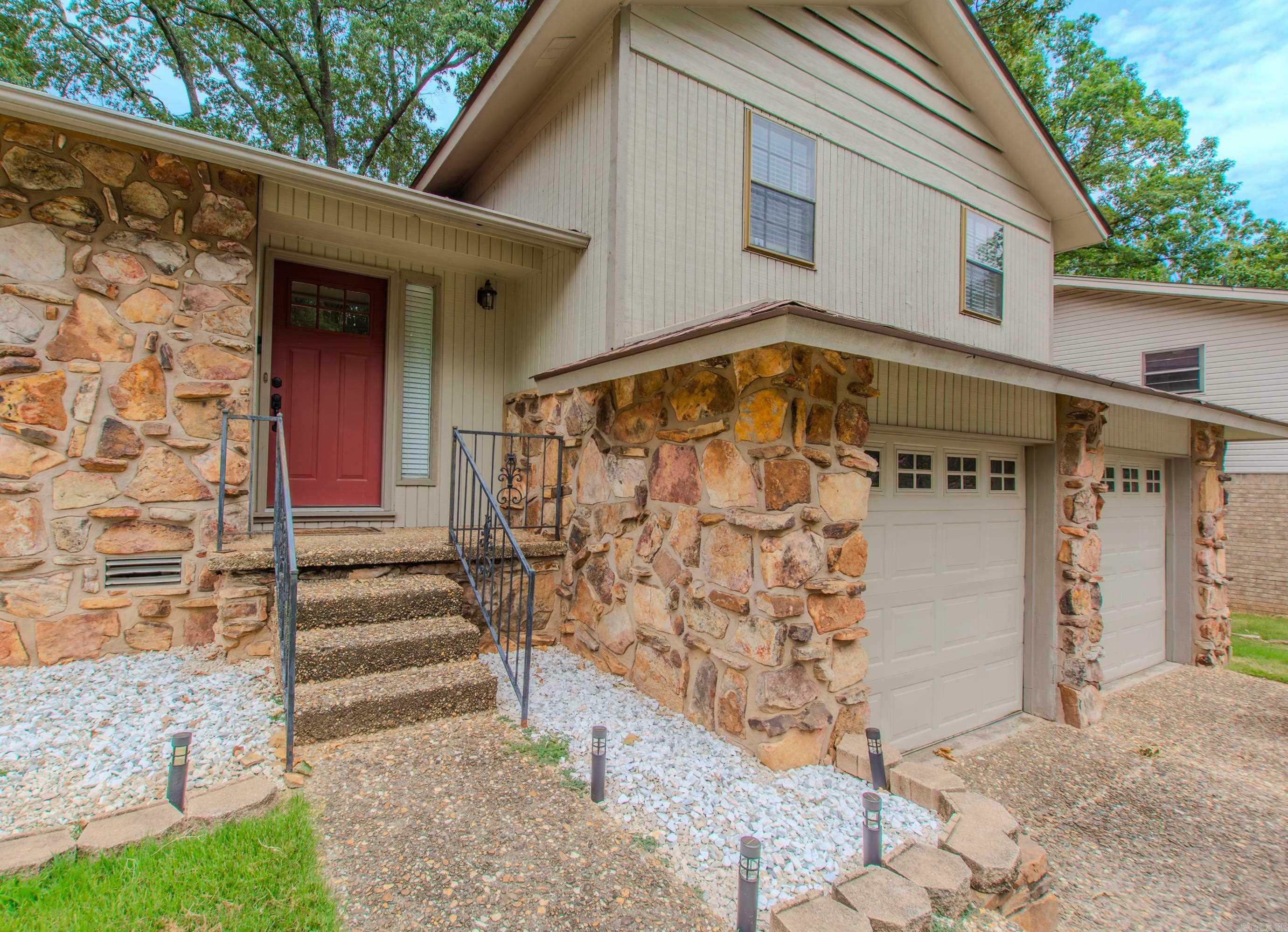 Property Photo:  6101 N Woodview Dr  AR 72120 