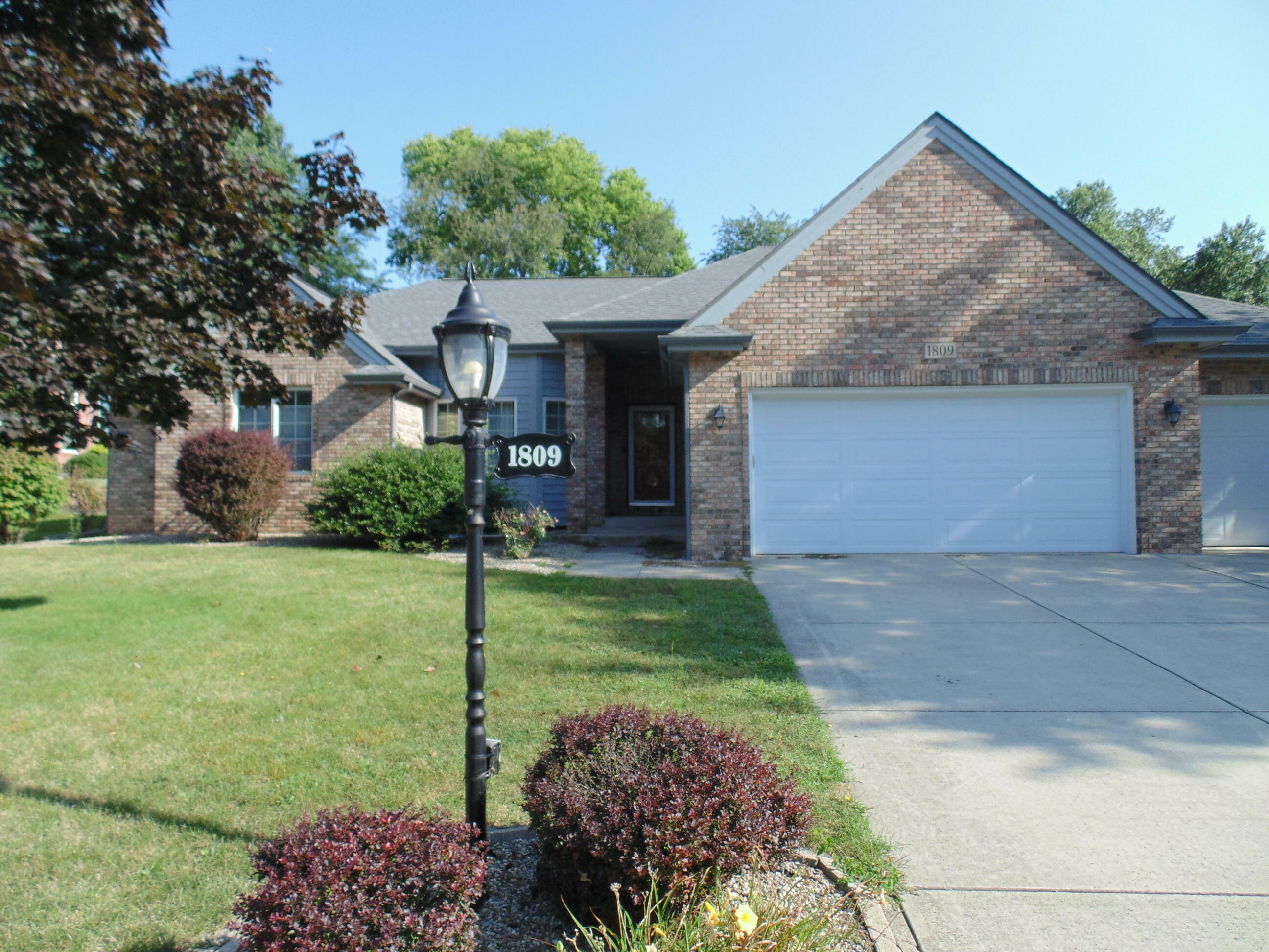 Property Photo: 1809 Cheyenne Circle IN 46383