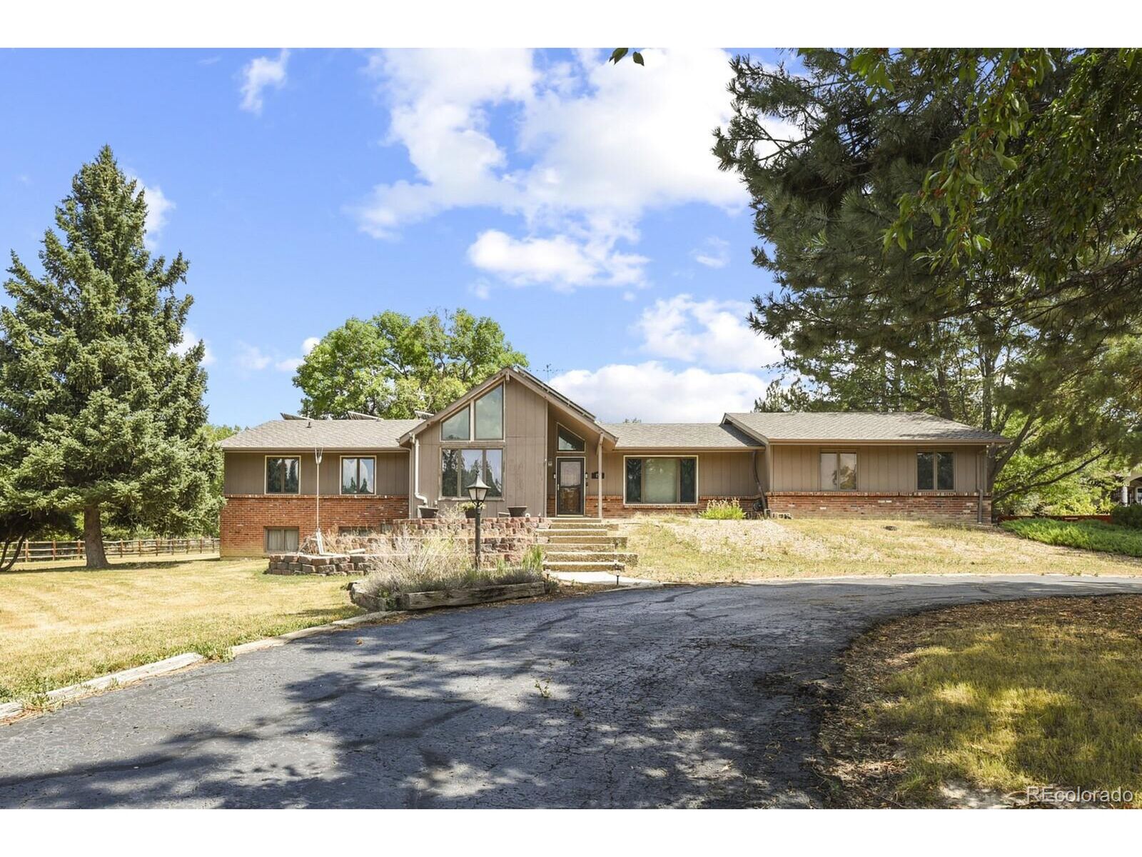 Property Photo:  156 Barcelona Dr  CO 80303 