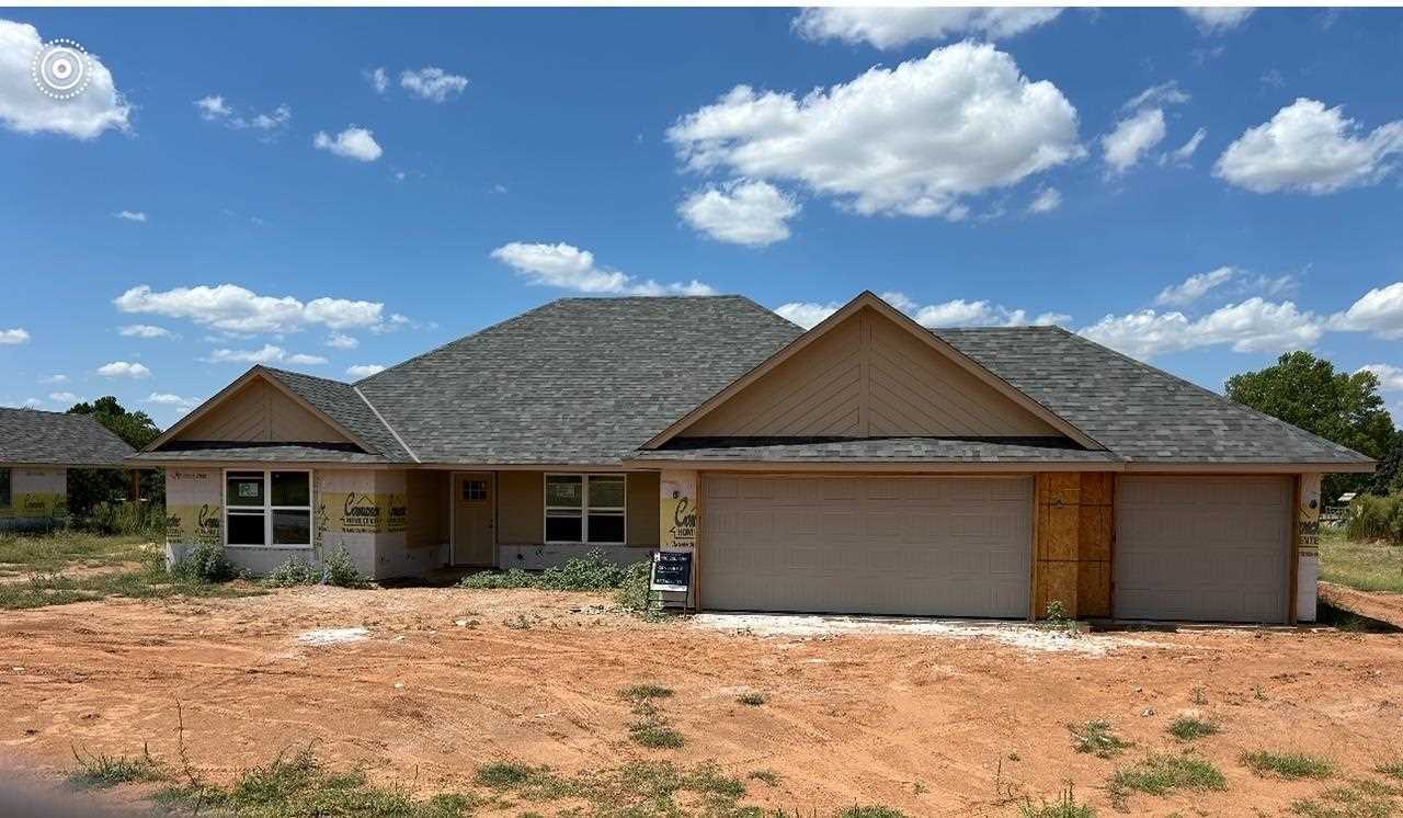 Property Photo:  163 Weaver Way  OK 73541 