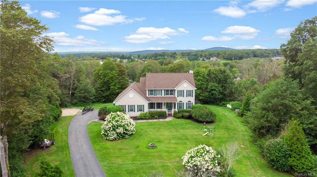 Property Photo:  37 Ridgecrest Drive  NY 12594 