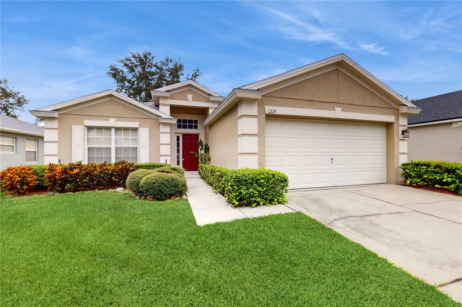 Property Photo:  1219 Snug Harbor Drive  FL 32707 