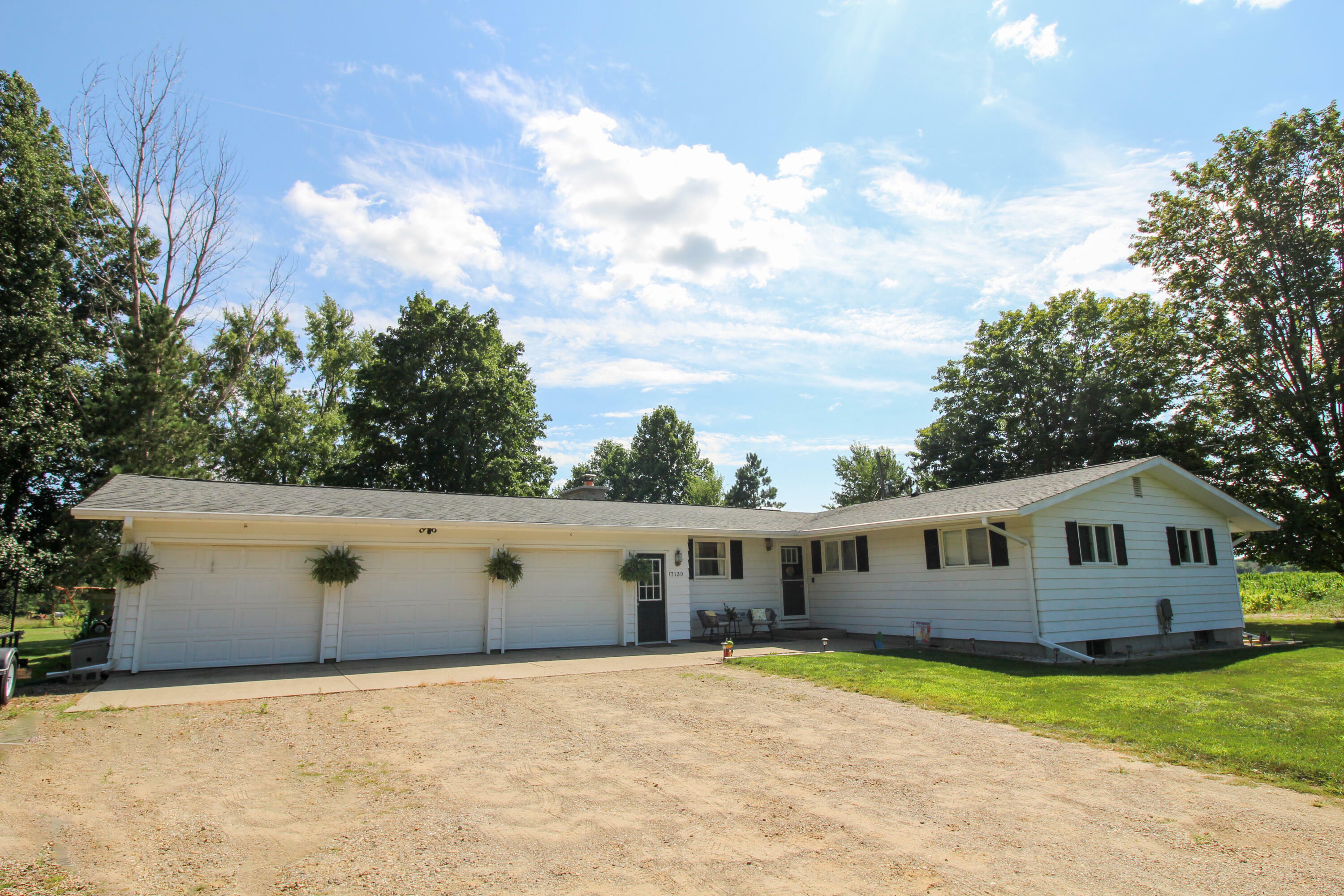 Property Photo:  17139 Marcellus Road  MI 49093 