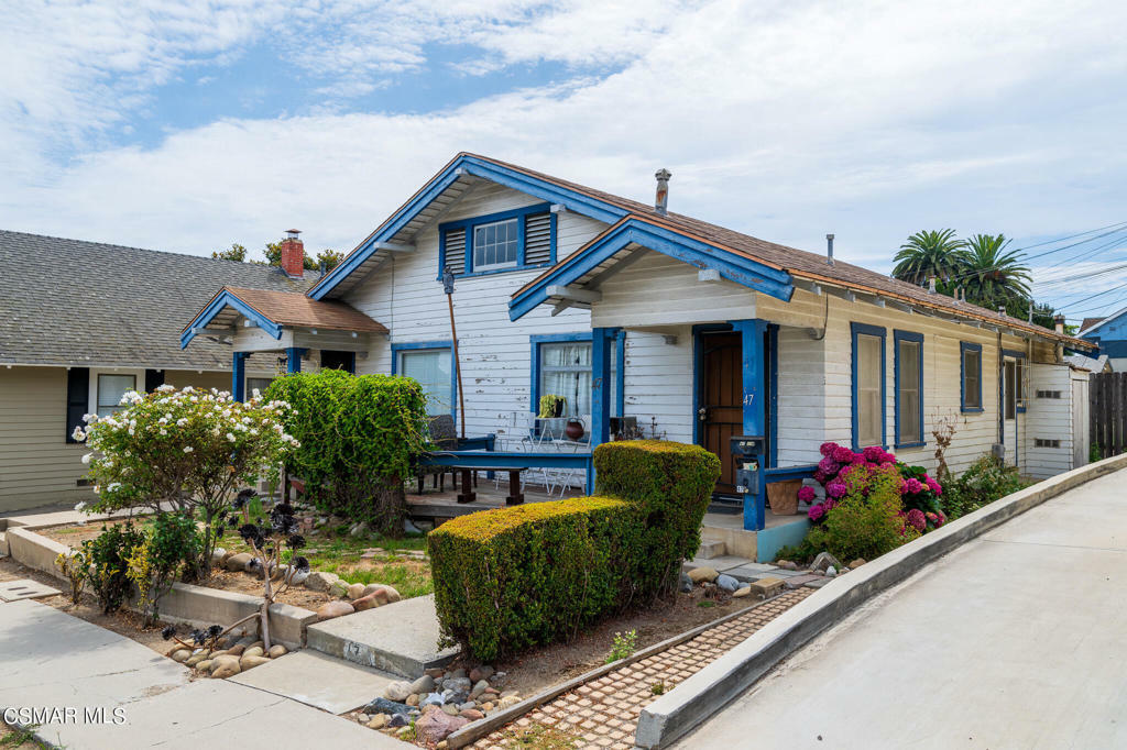 Property Photo:  41 Kalorama Street  CA 93001 