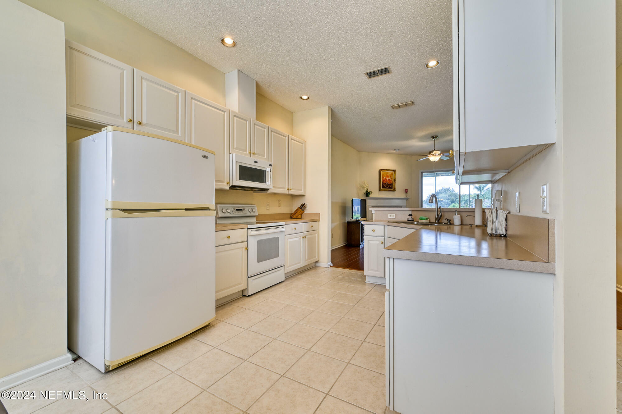 Property Photo:  11425 Chase Meadows Drive S  FL 32256 