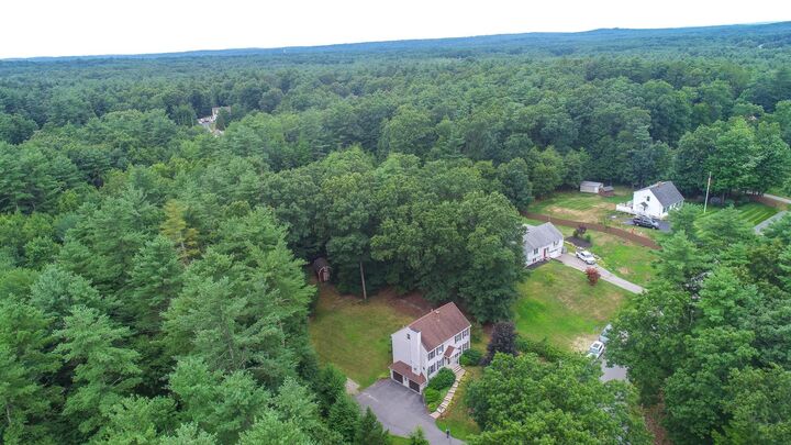 Property Photo:  2 Kenwood Drive  NH 03858 