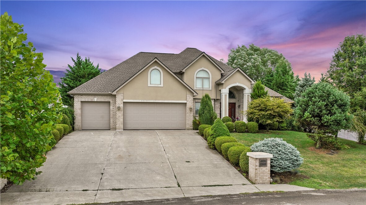 Property Photo:  1046 Kimberly Drive  PA 15401 