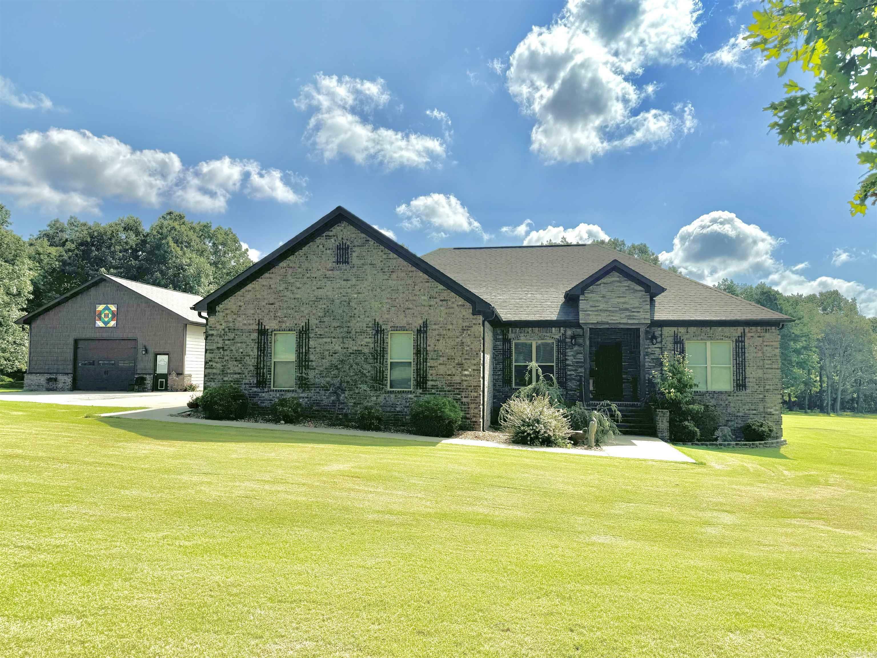 Property Photo:  735B Possum Trot Road  AR 72556 