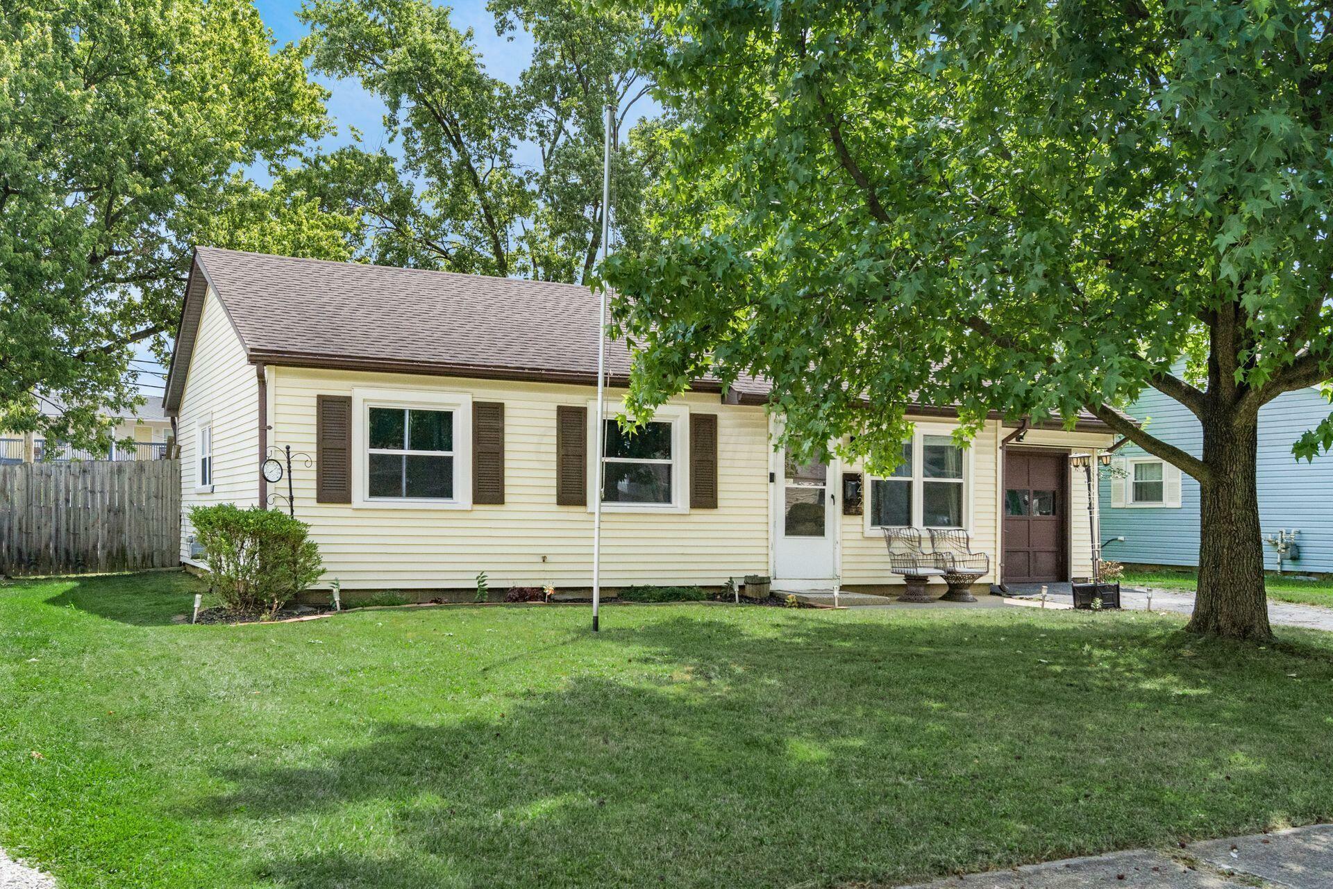 Property Photo:  342 Lombard Road  OH 43228 