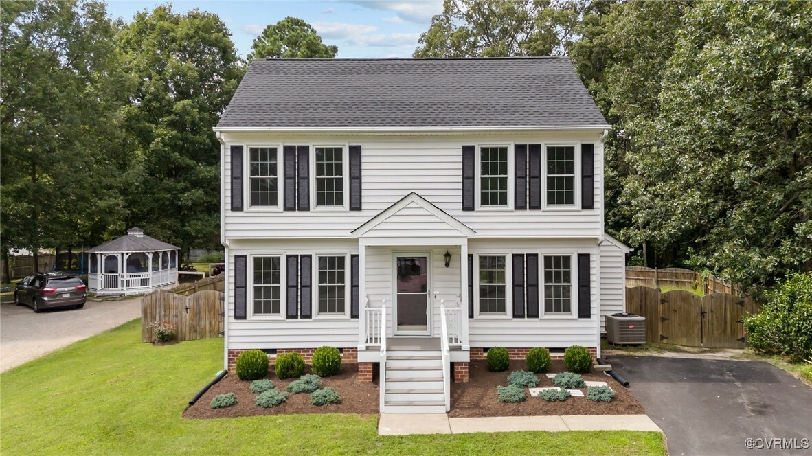 Property Photo: 5605 Stone Lake Drive VA 23060