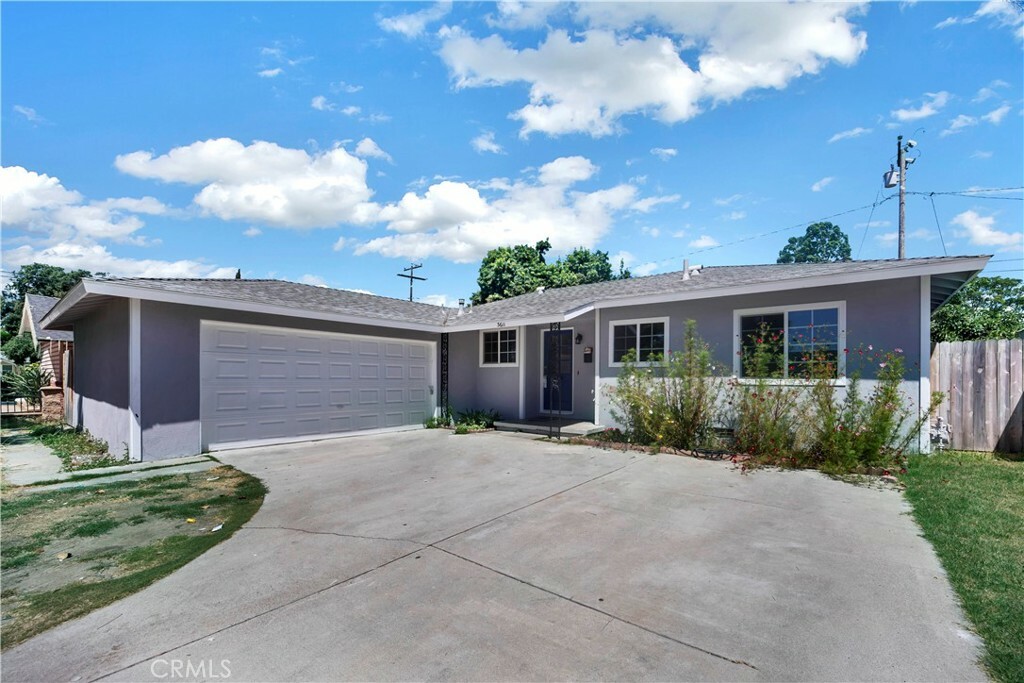 3611 W Crystal Lane  Santa Ana CA 92704 photo